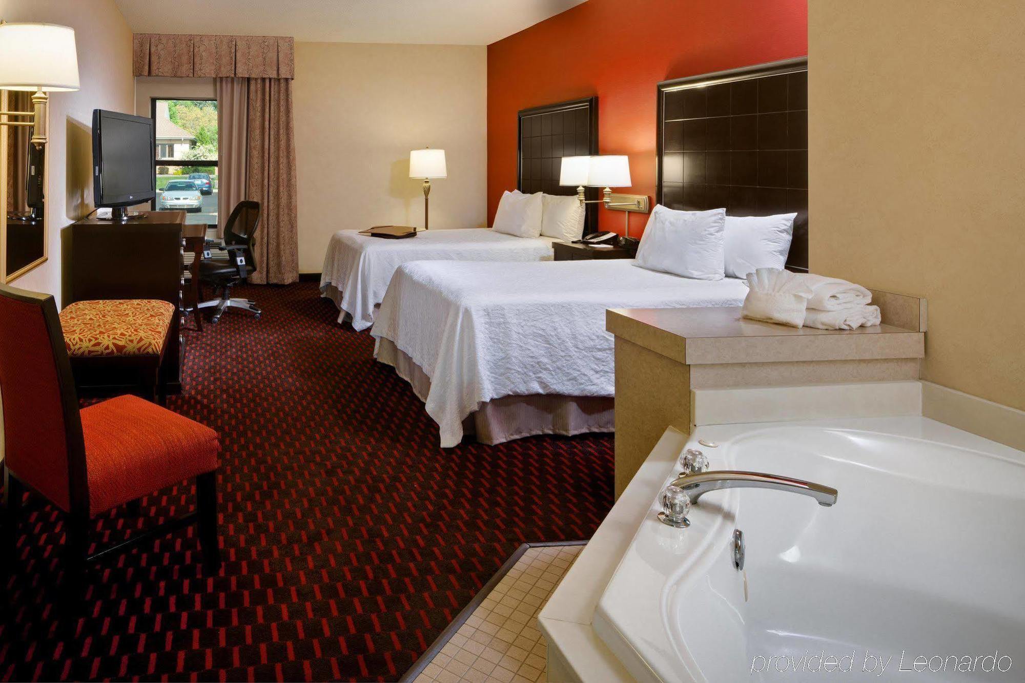 Hampton Inn Mount Pleasant Exterior foto